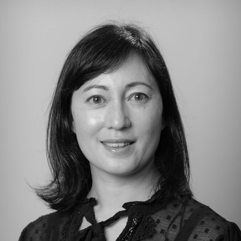 Anna Fan, Accounts Department